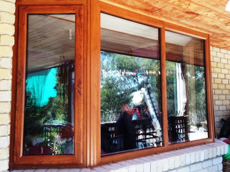 timber double glazing bay window