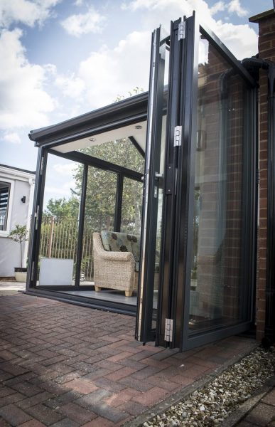 bifold door glass melbourne