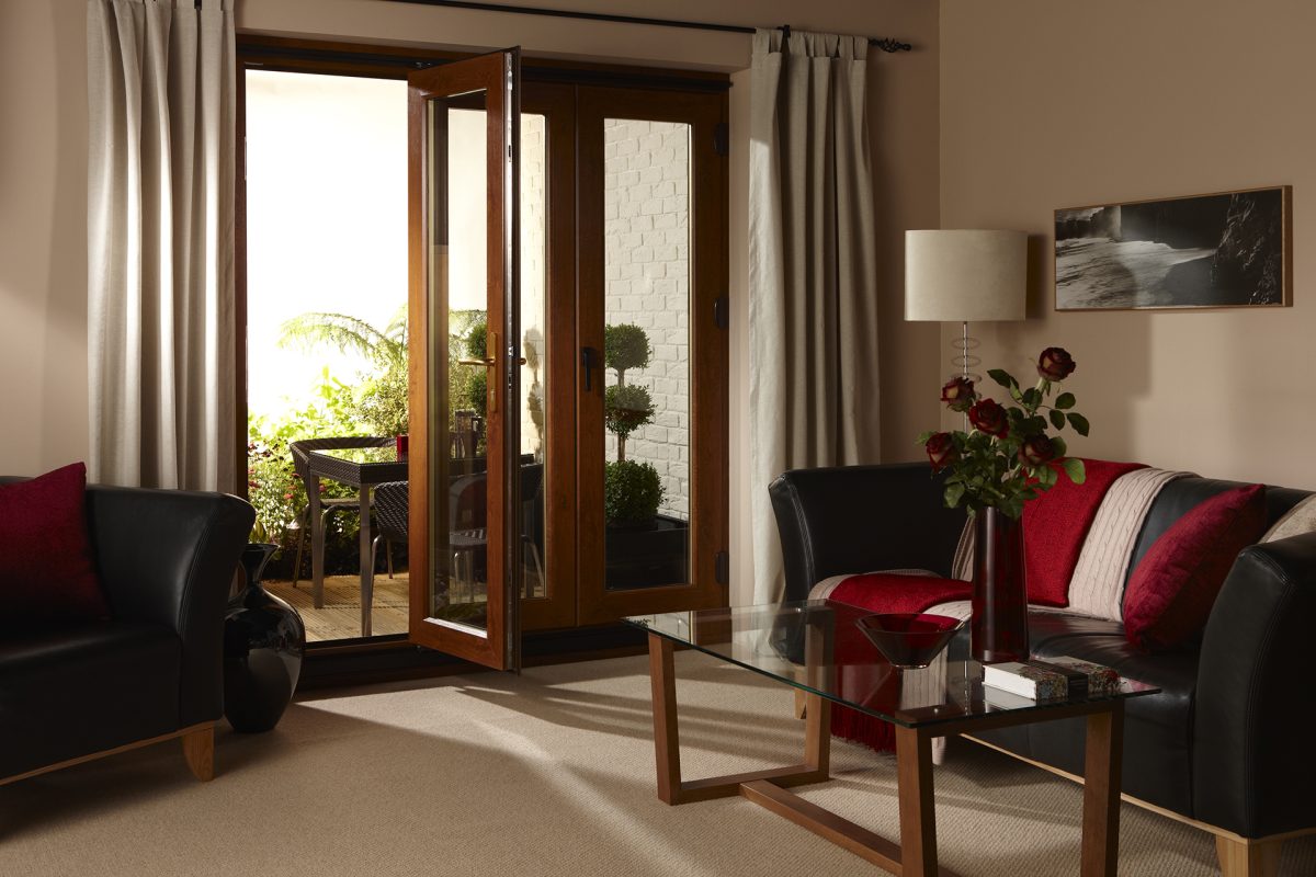 pros and cons of bifold doors