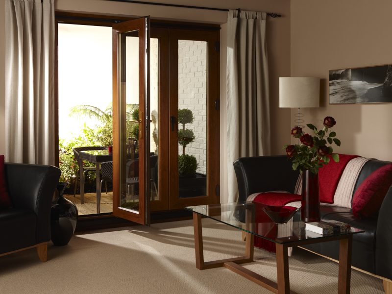 Pros and Cons of Bifold Doors