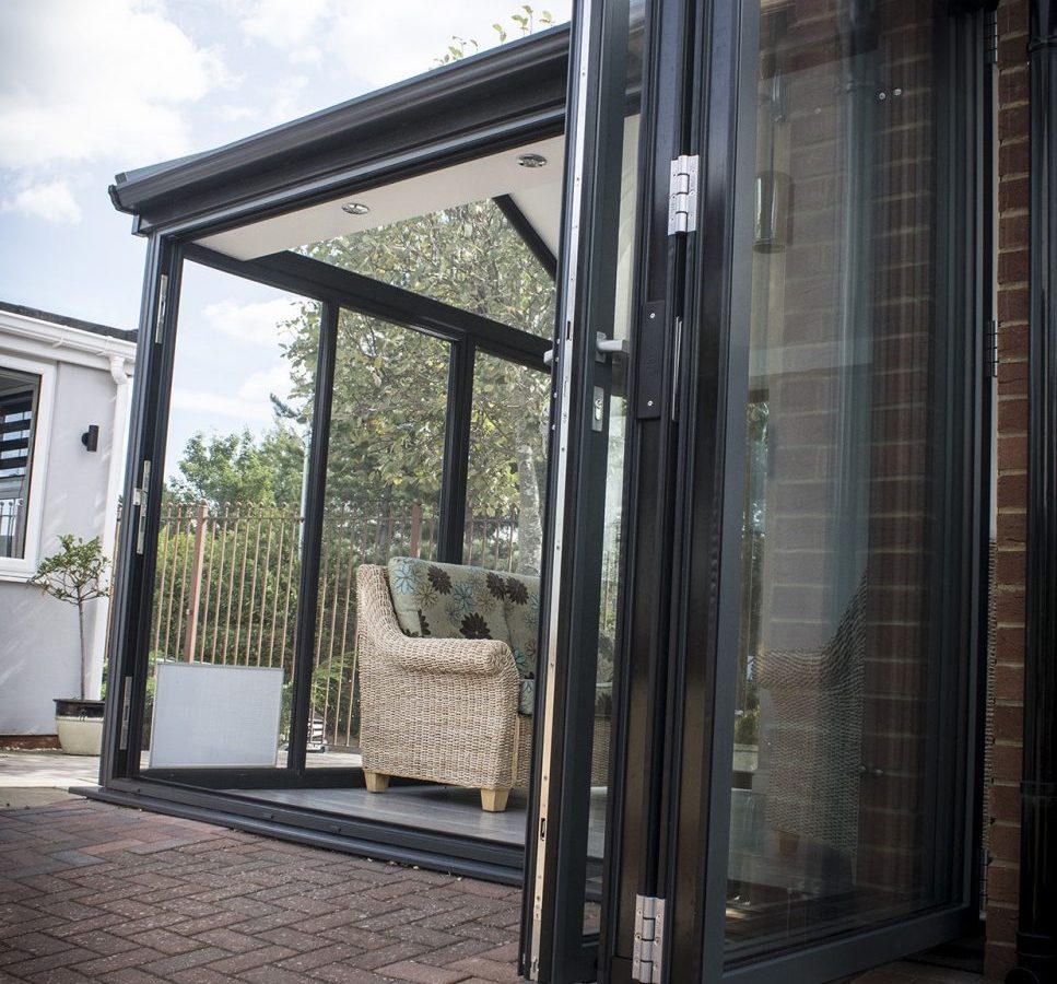 pros and cons of bifold doors
